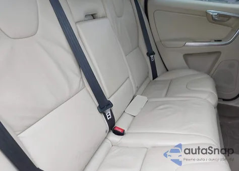 2012 Volvo Xc60 3.2/3.2 Platinum/3.2 Premier/3.2 Premier Plus z USA, uszkodzony, nr VIN YV4952DL3C2343531